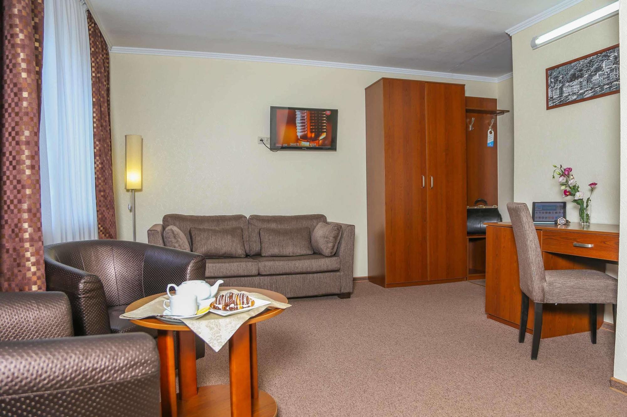 Dnepropetrovsk Hotel Exterior photo